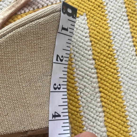 Lilly Pulitzer Picture Perfect Canvas Wedge Heel Sandals Gold Beige Size 7 M - Picture 9 of 9